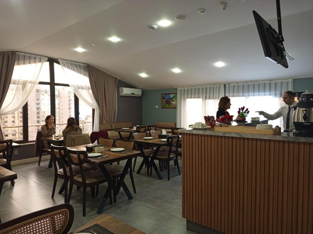 Royal Meridien Hotel Baku Ngoại thất bức ảnh