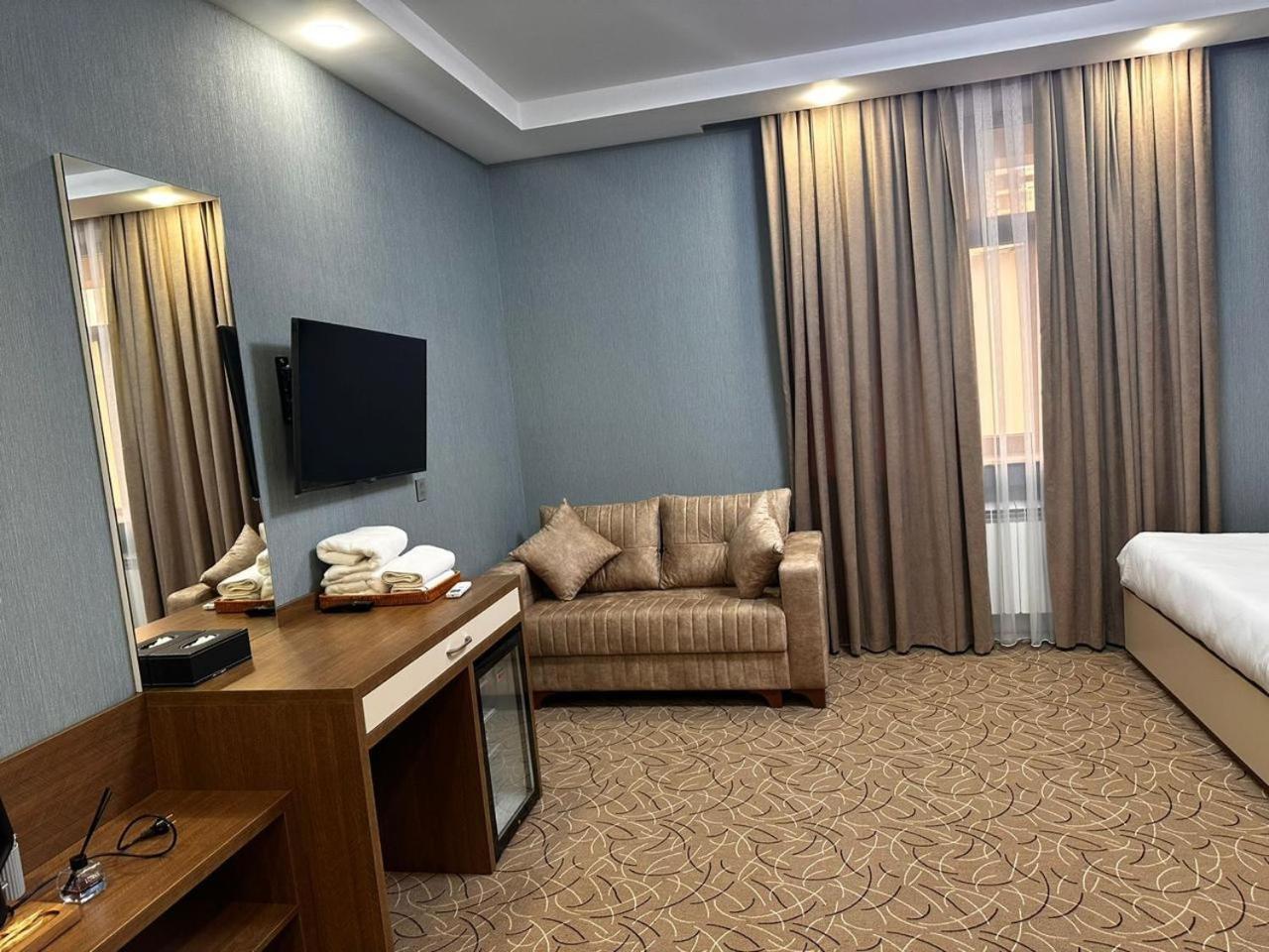 Royal Meridien Hotel Baku Ngoại thất bức ảnh