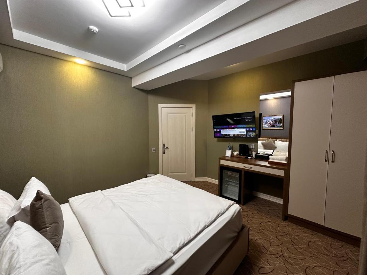 Royal Meridien Hotel Baku Ngoại thất bức ảnh