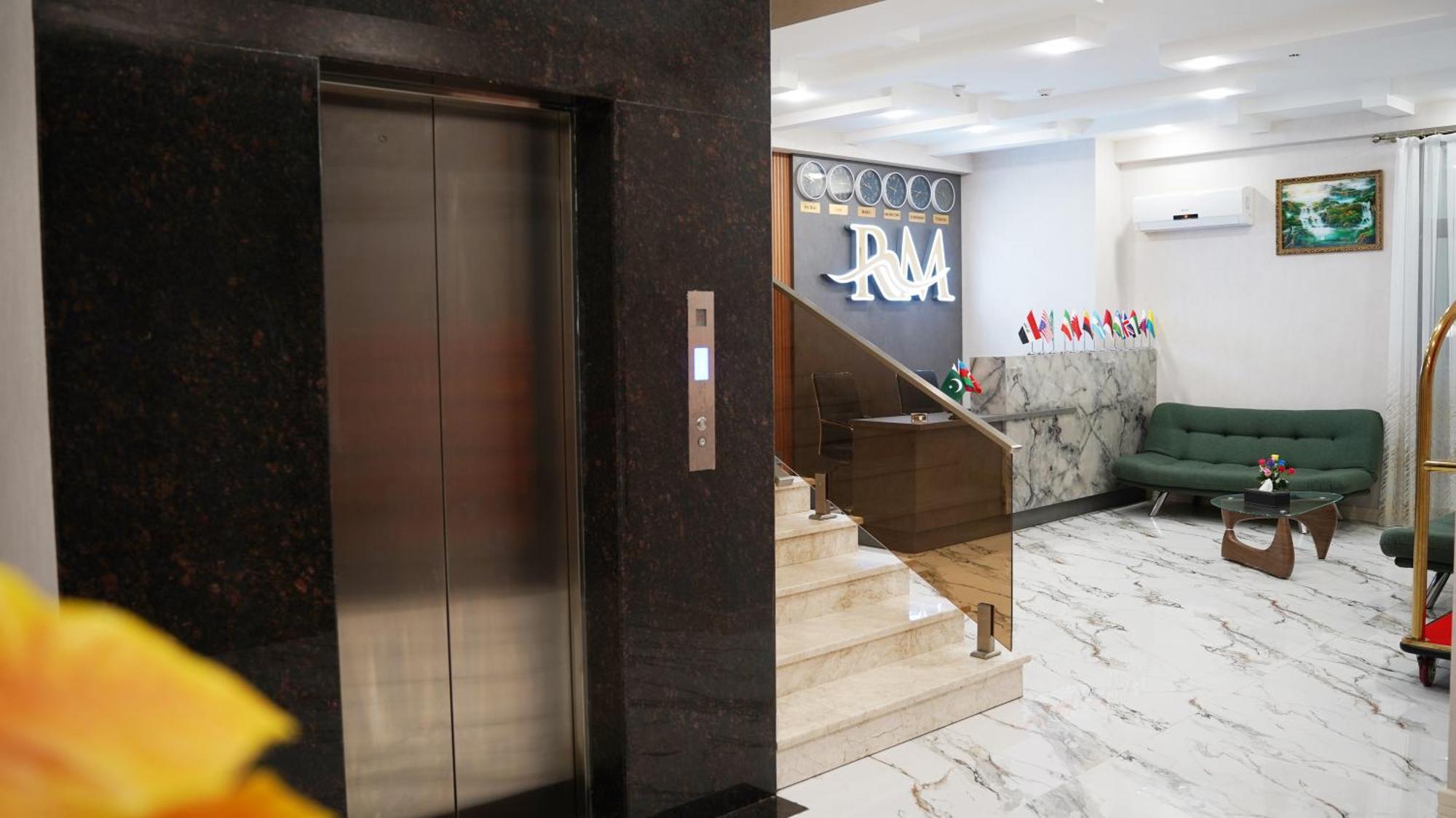 Royal Meridien Hotel Baku Ngoại thất bức ảnh