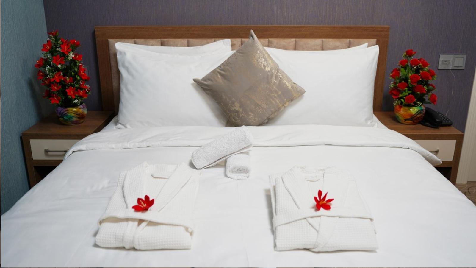 Royal Meridien Hotel Baku Ngoại thất bức ảnh